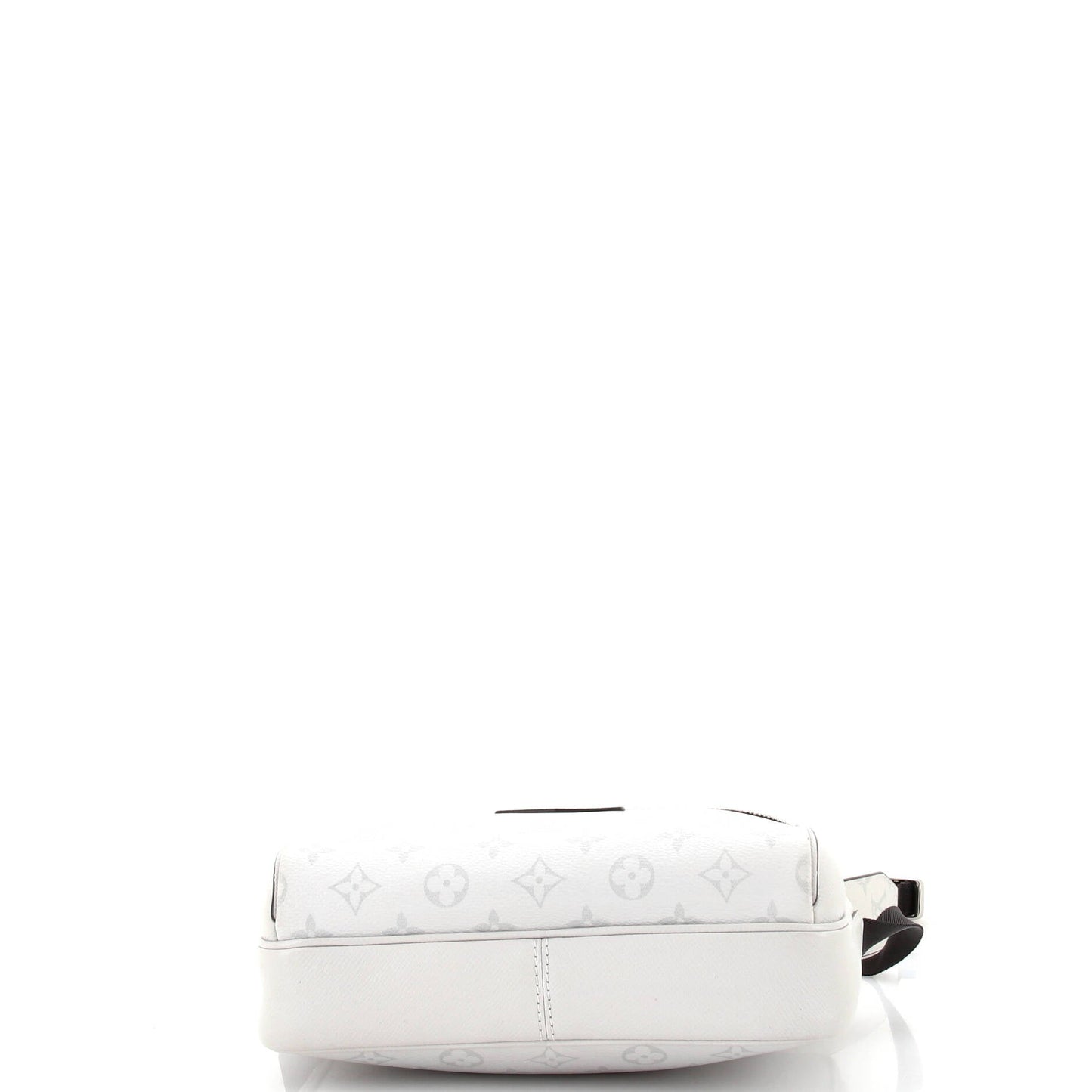 Louis Vuitton Outdoor Messenger Bag Monogram Taigarama