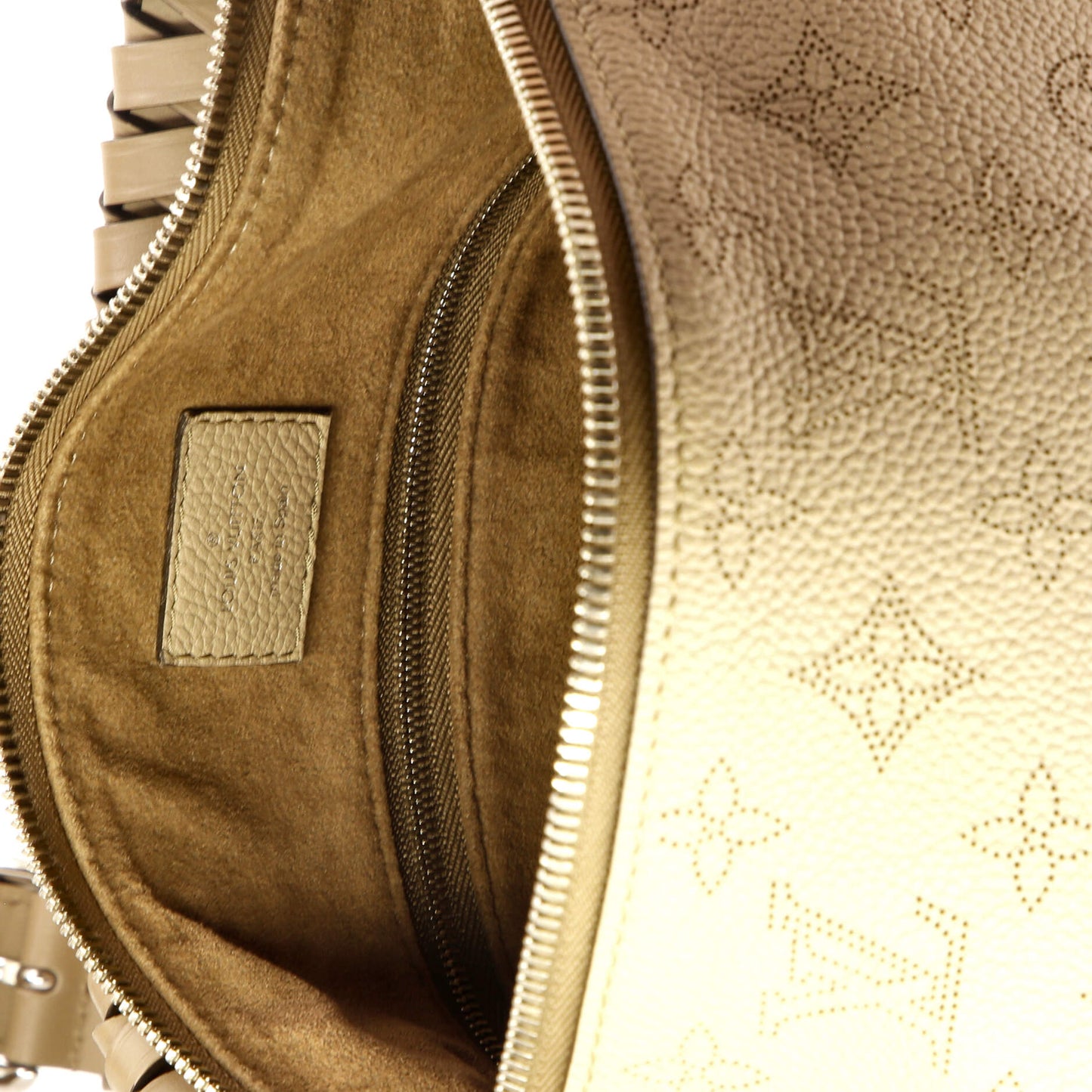 Louis Vuitton Braided Handle Beaubourg Hobo Mahina Leather MM