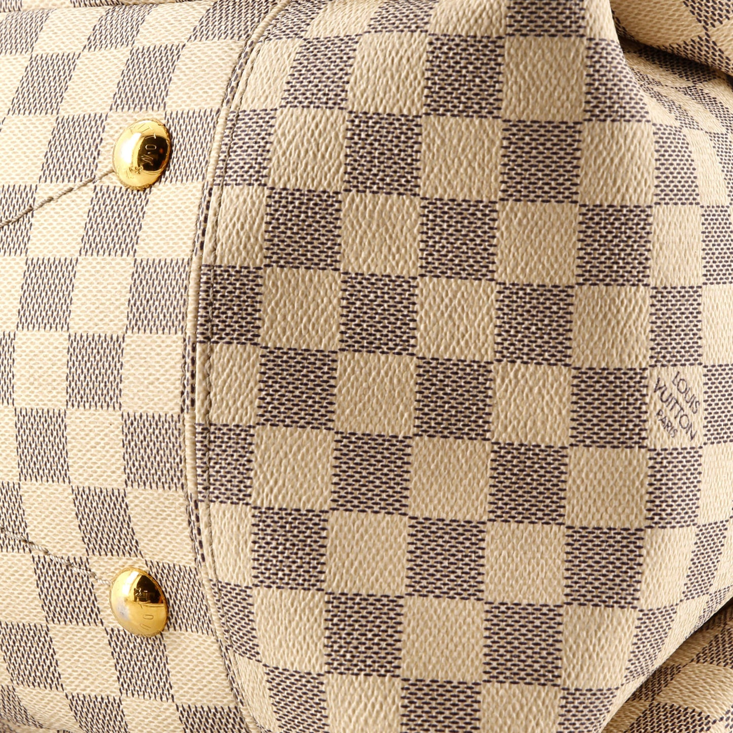 Louis Vuitton Artsy Handbag Damier MM