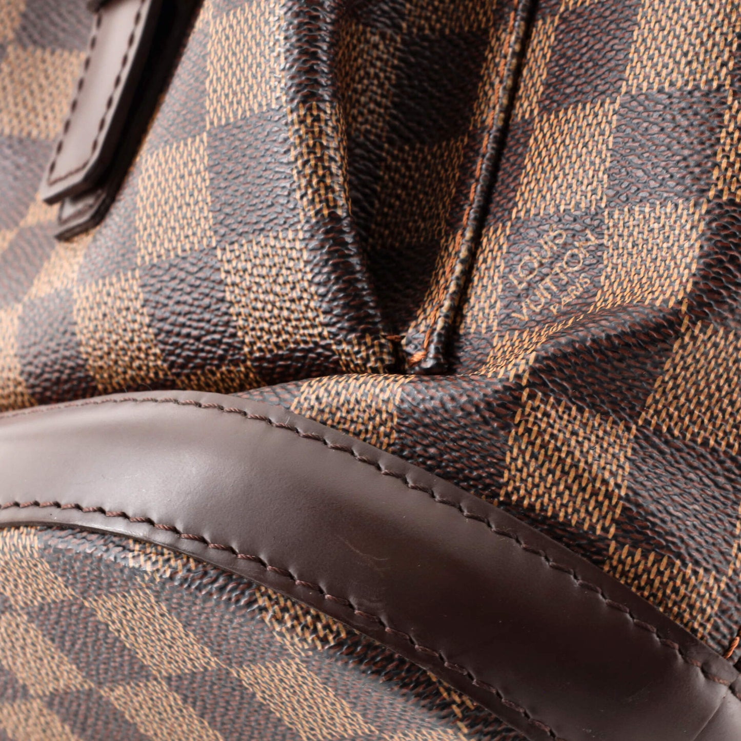 Louis Vuitton Manosque Handbag Damier GM