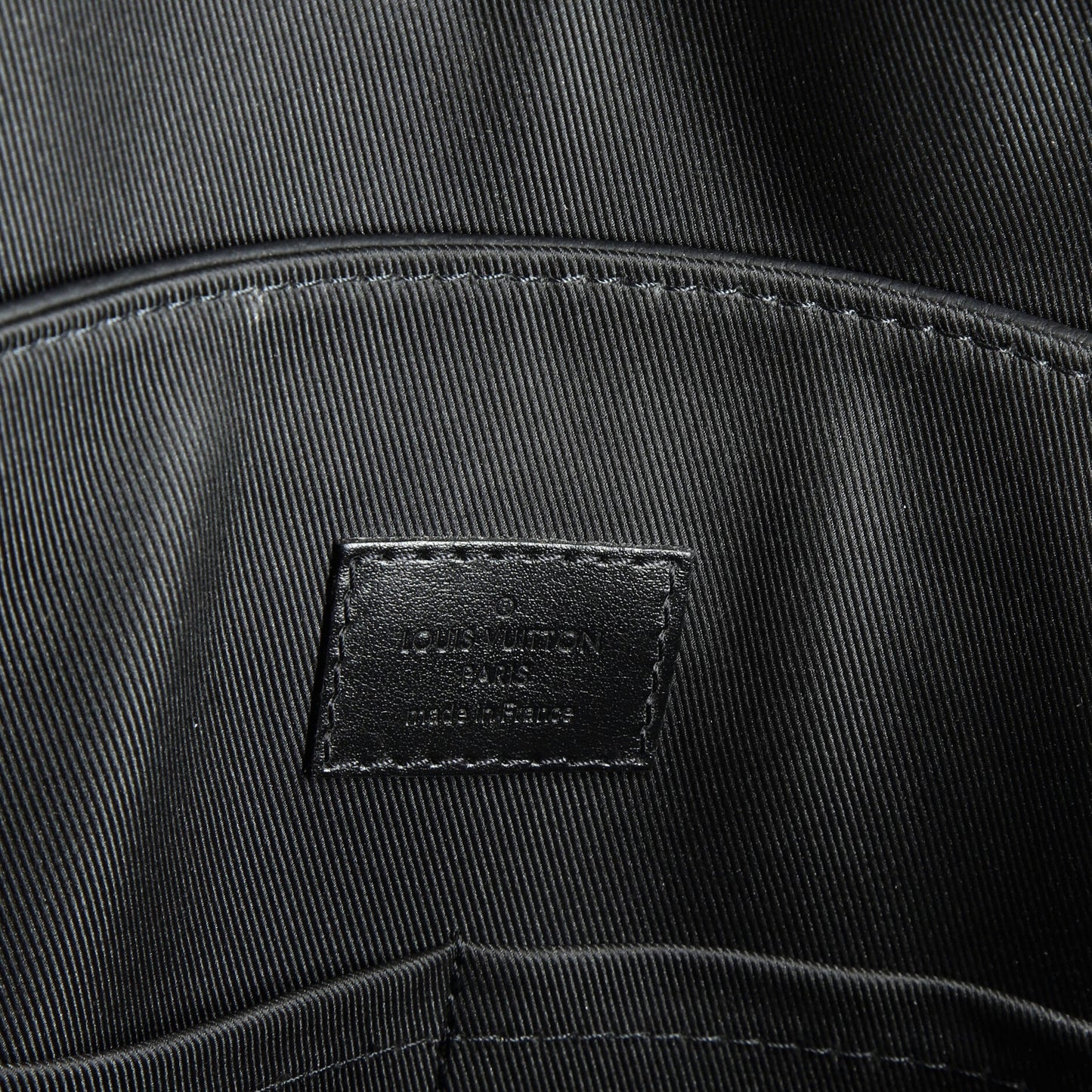 Louis Vuitton Christopher NM Messenger Bag Taurillon Leather