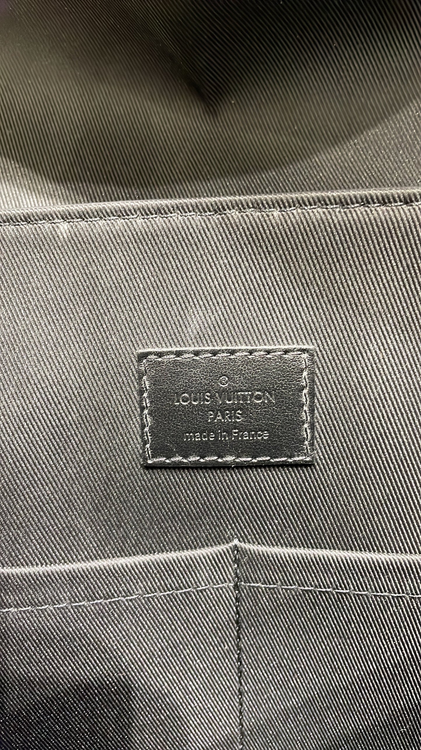Louis Vuitton Christopher NM Messenger Bag Taurillon Leather