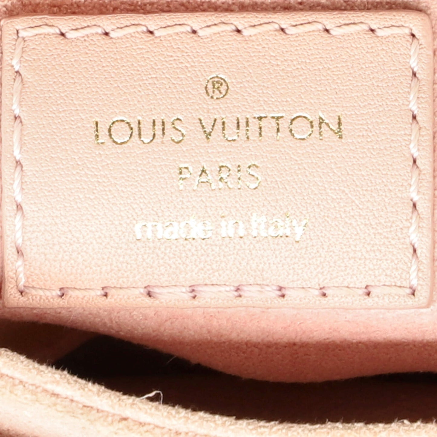 Louis Vuitton New Wave Chain Bag NM Quilted Leather PM