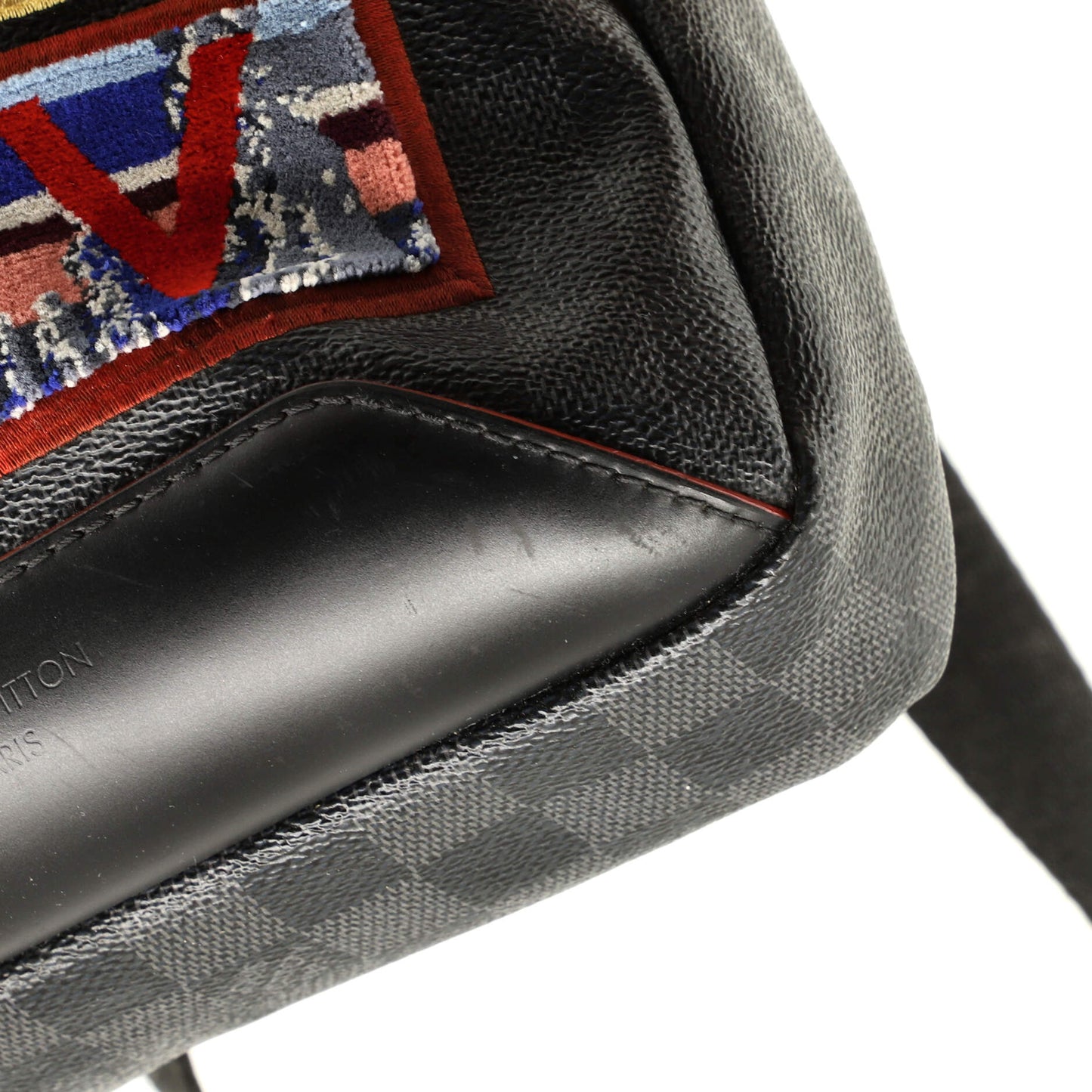 Louis Vuitton Avenue Sling Bag Alps Patches Damier Graphite