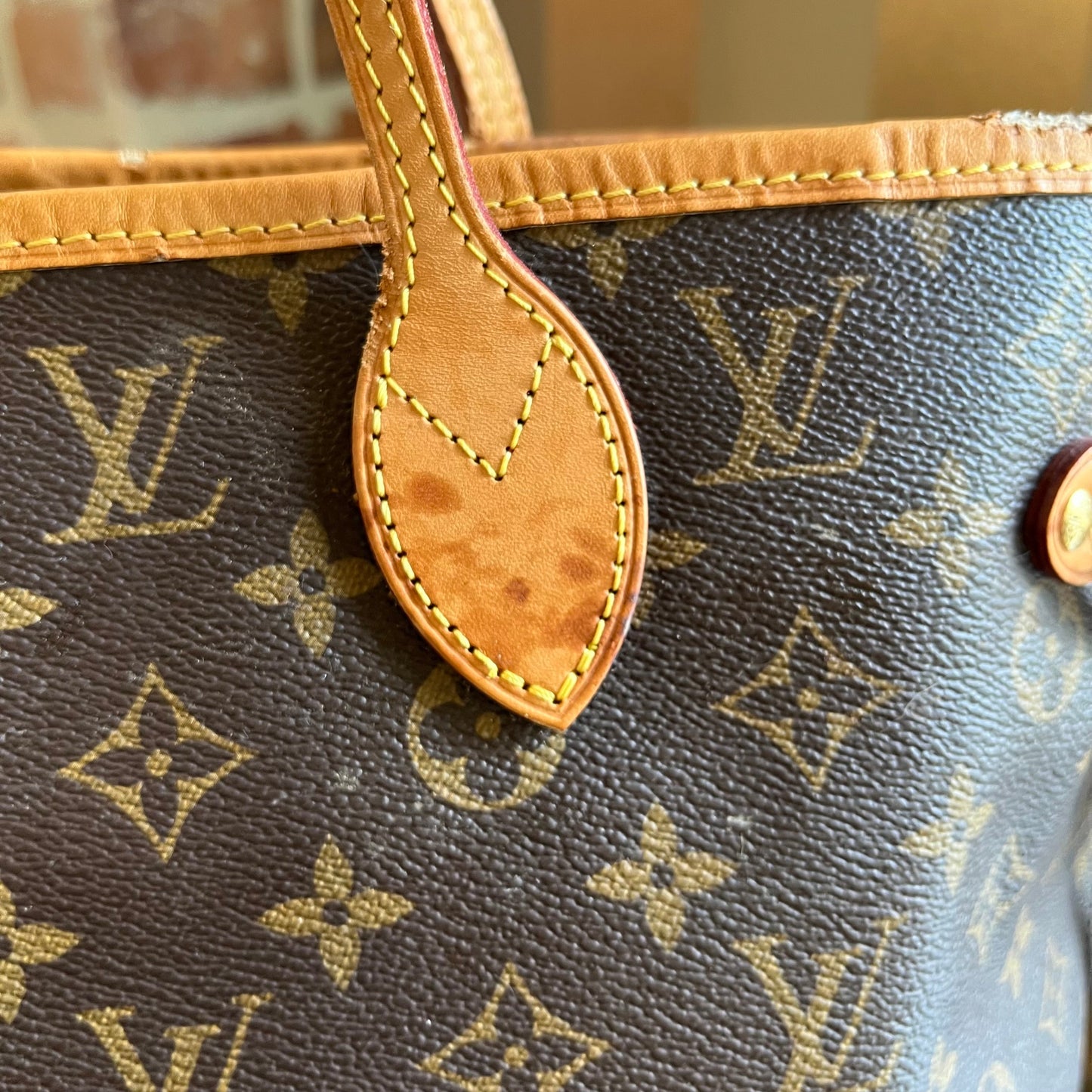 LOUIS VUITTON Neverfull MM Monogram Tote