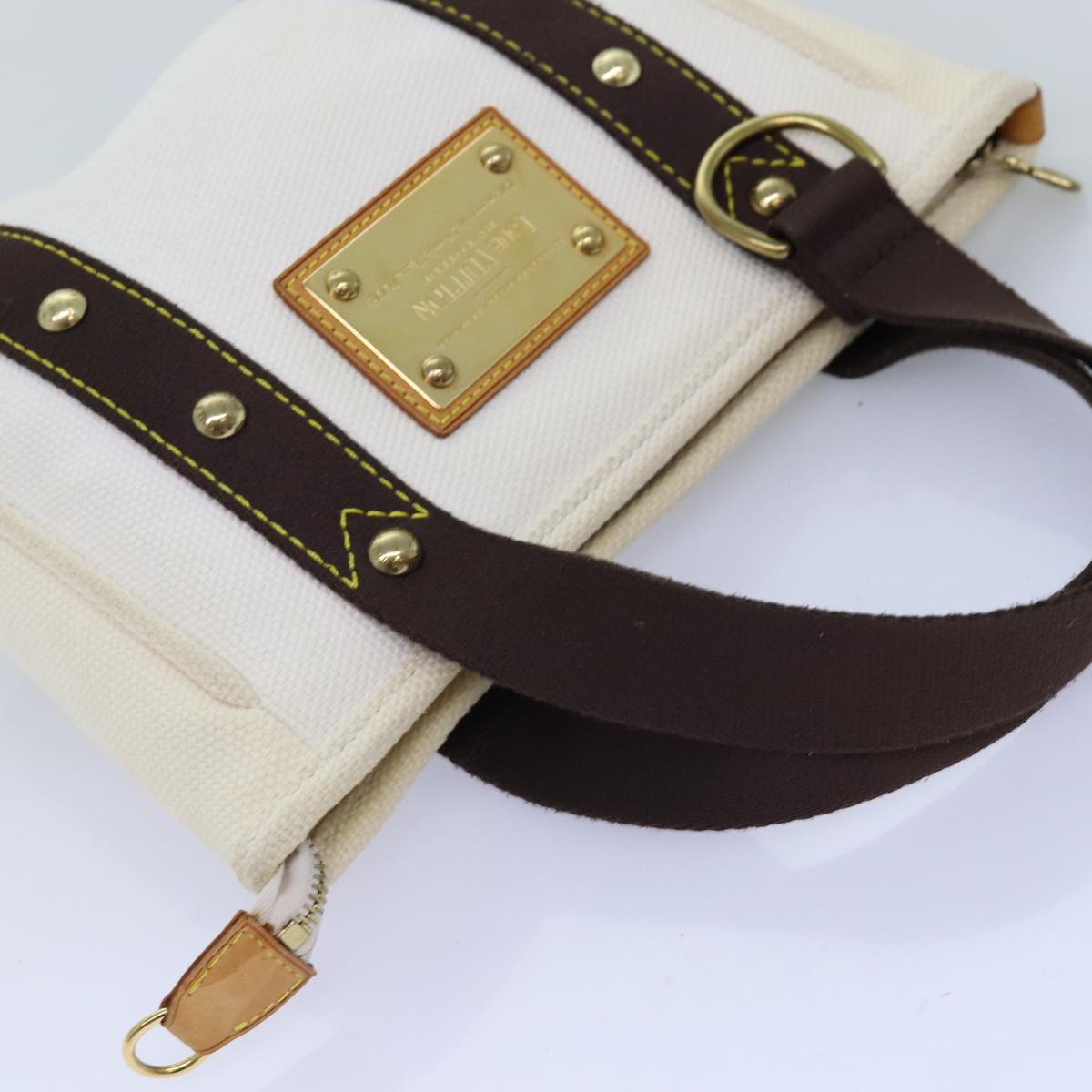 Louis Vuitton Antigua Tote