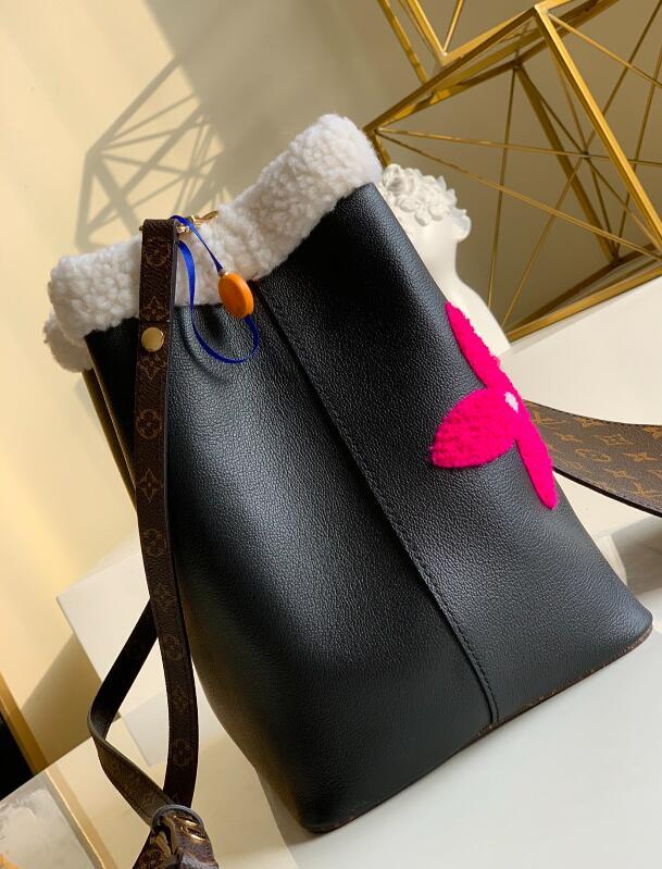 SAMC - LOV Bags - 2602