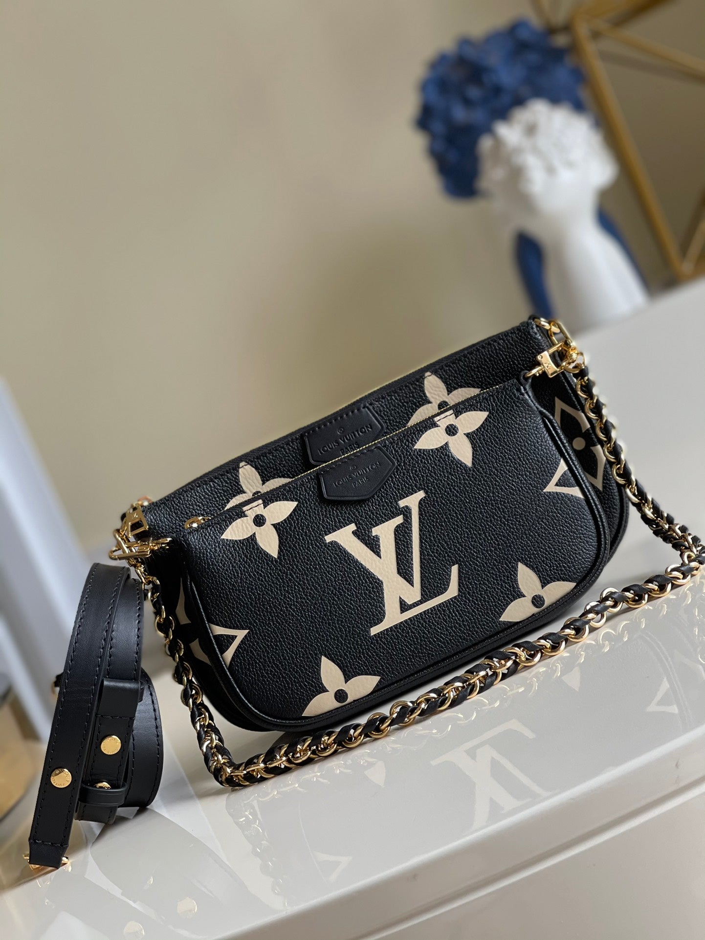 LV Multi Pochette AcGLAMIssoires Monogram Empreinte Black/Cream For Women, WomenÃ¢â‚¬â„¢s Handbags, Shoulder And Crossbody Bags 9.8in/25cm LV M45777
