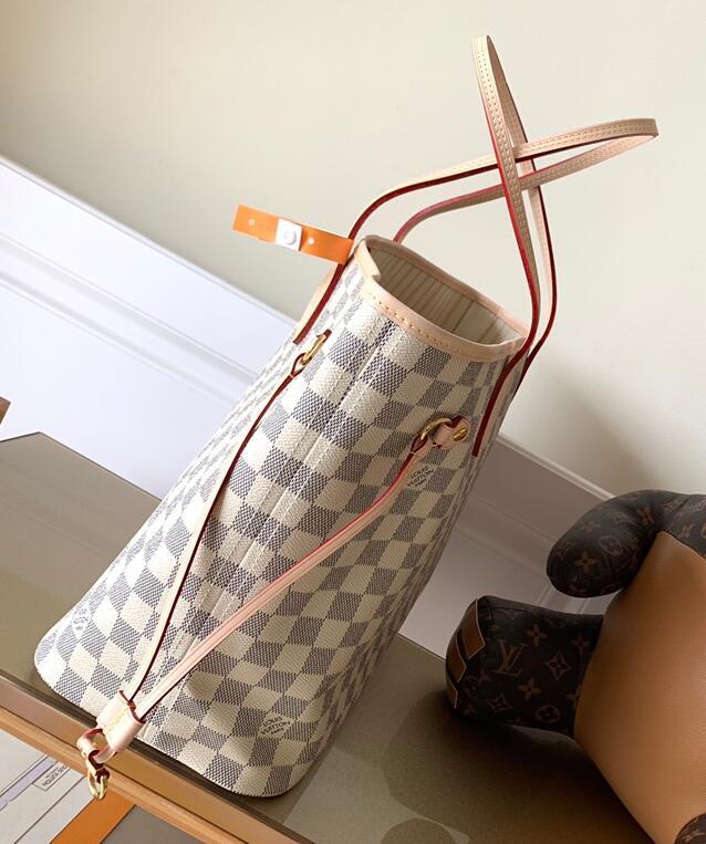 SAMC - LOV Bags - 2519