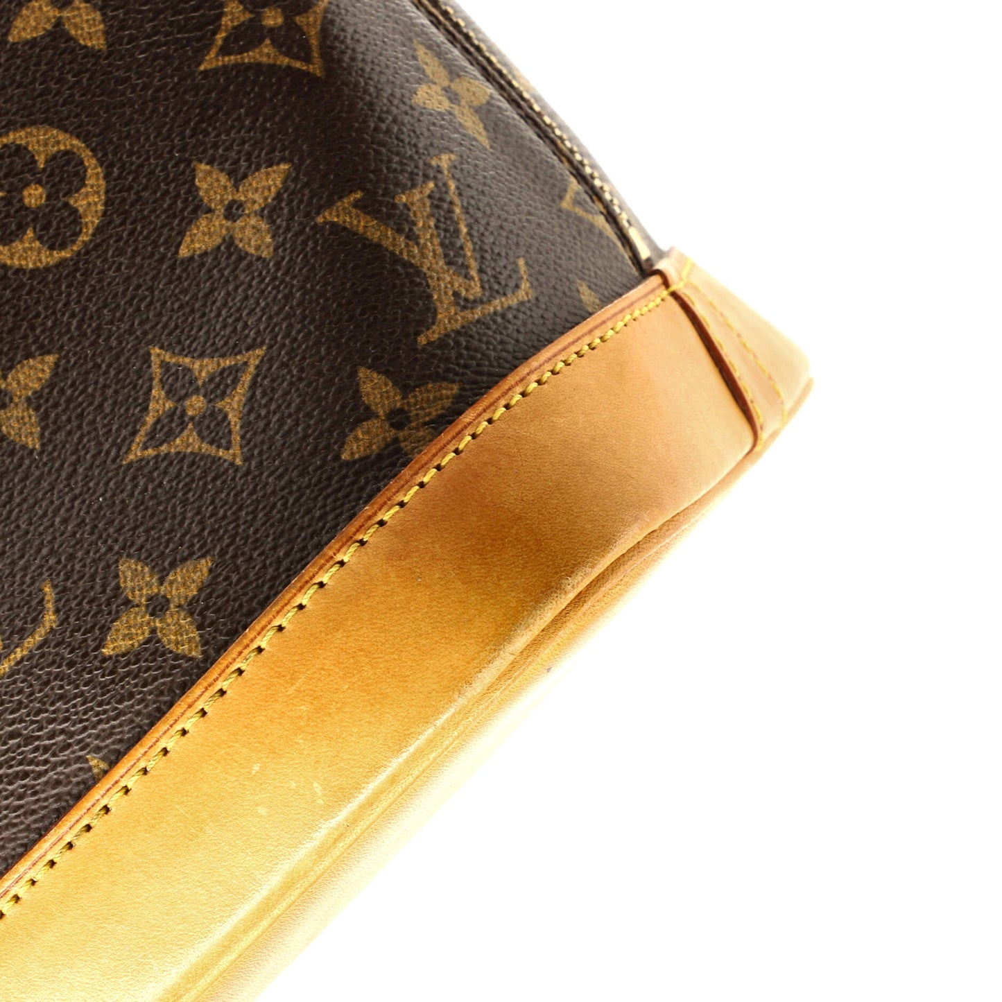 Louis Vuitton Alma Handbag Monogram Canvas PM