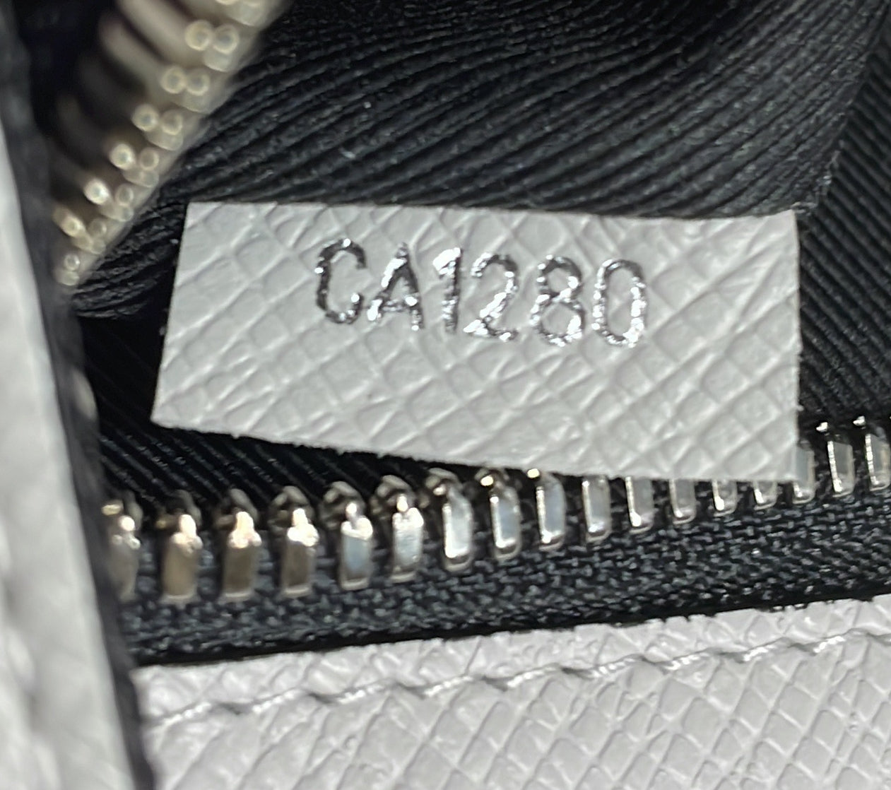 Louis Vuitton Outdoor Flap Messenger Monogram Taigarama