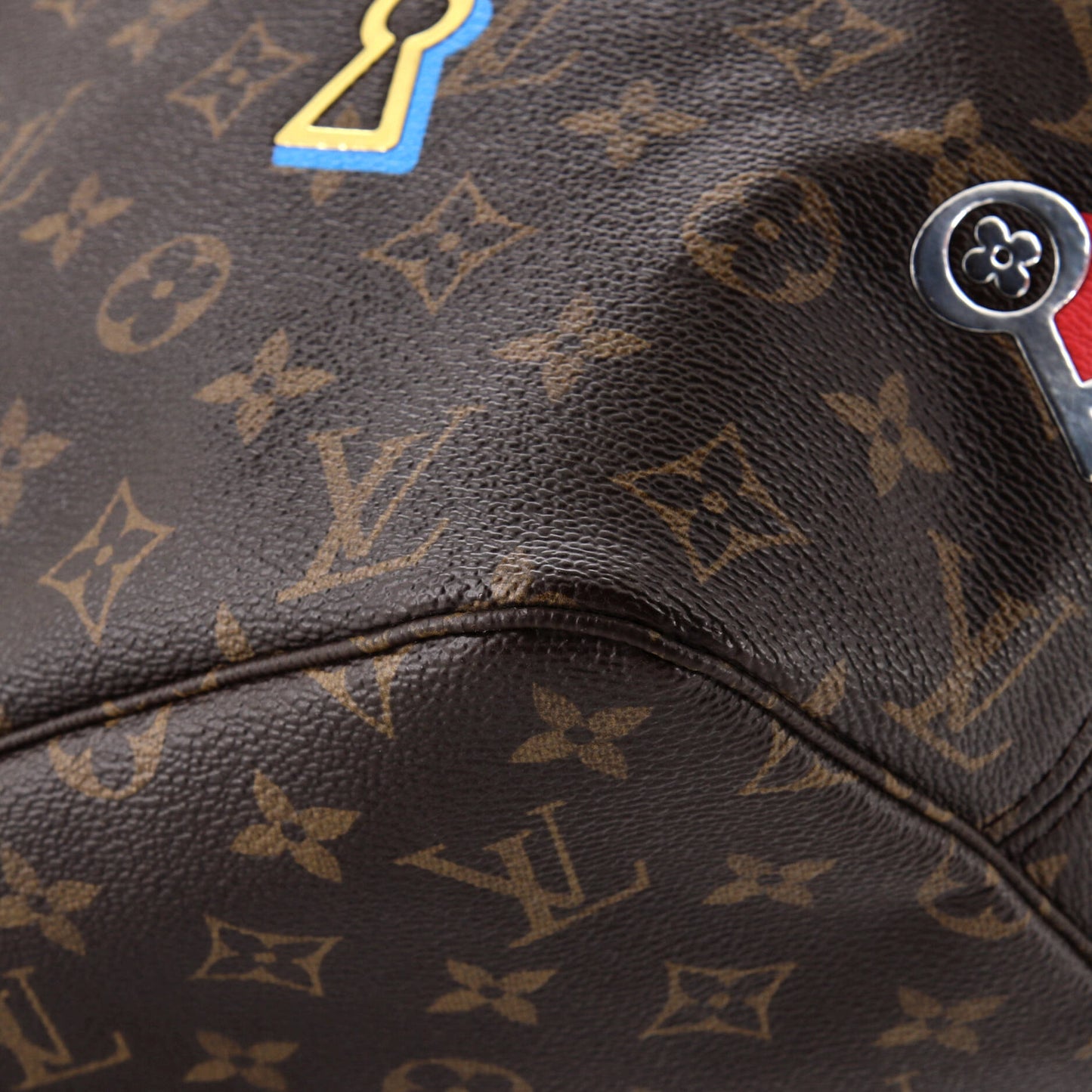 Louis Vuitton Neverfull NM Tote Limited Edition Love Lock Monogram Canvas MM