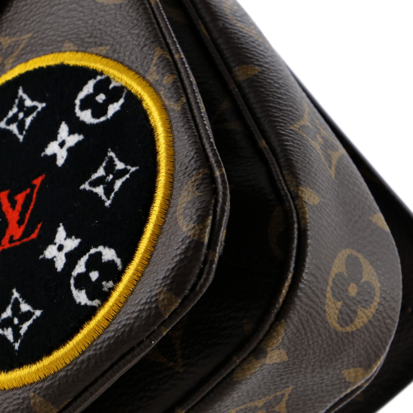 Louis Vuitton Pochette Metis Limited Edition Patches Monogram Canvas