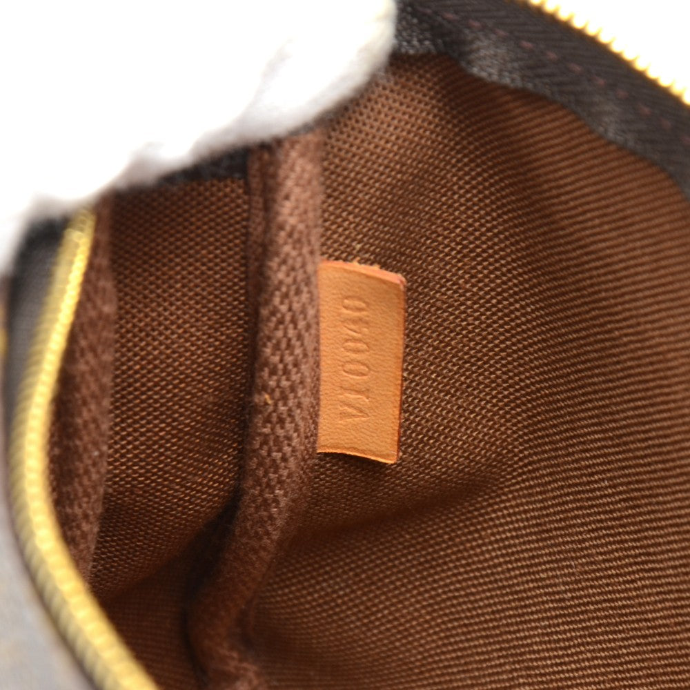 Louis Vuitto Pochette Accessoires Monogram Canvas Handbag
