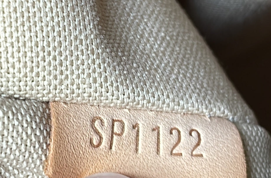 Louis Vuitton Siracusa Handbag Damier GM