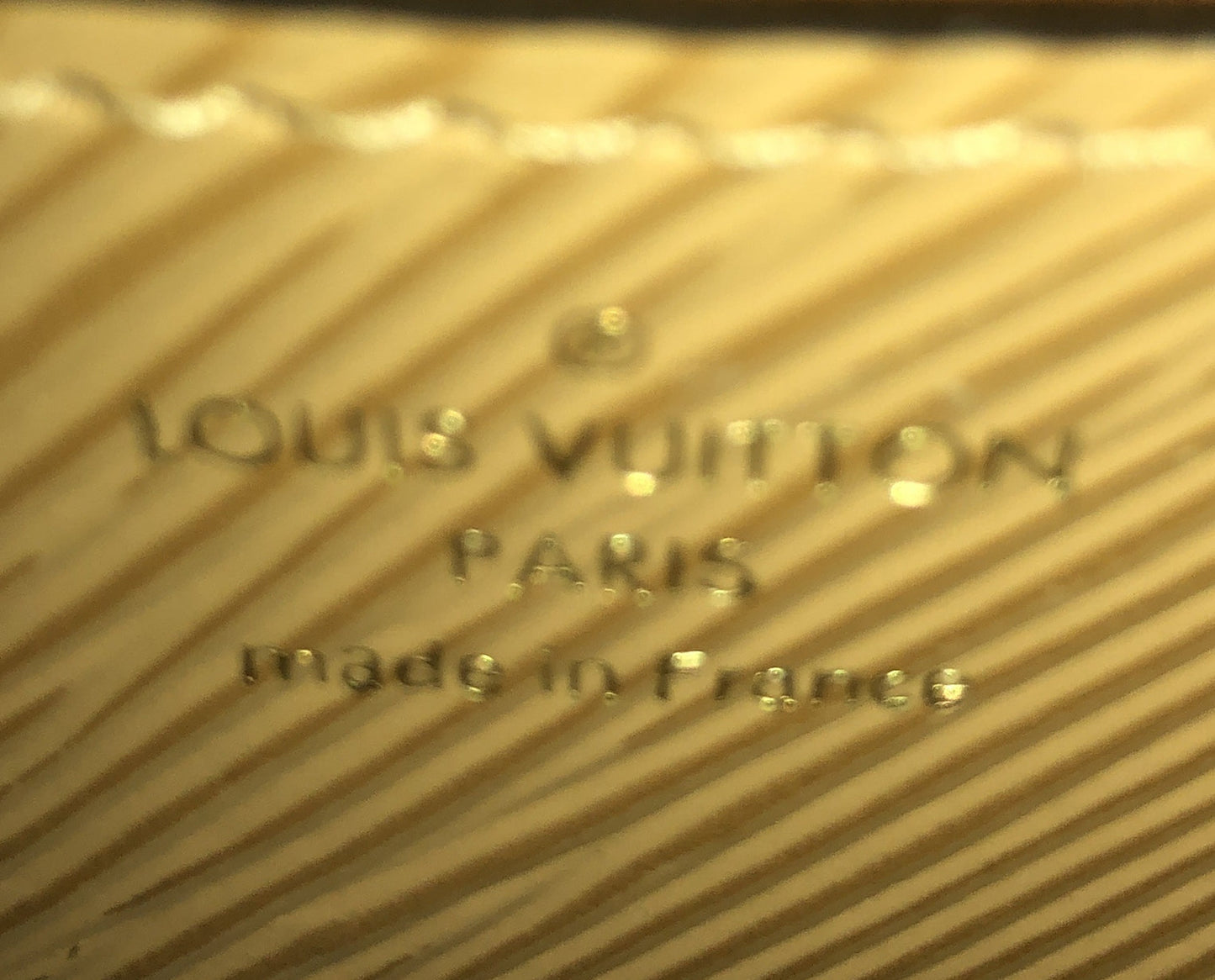 Louis Vuitton Twist Convertible Handbag Epi Leather MM