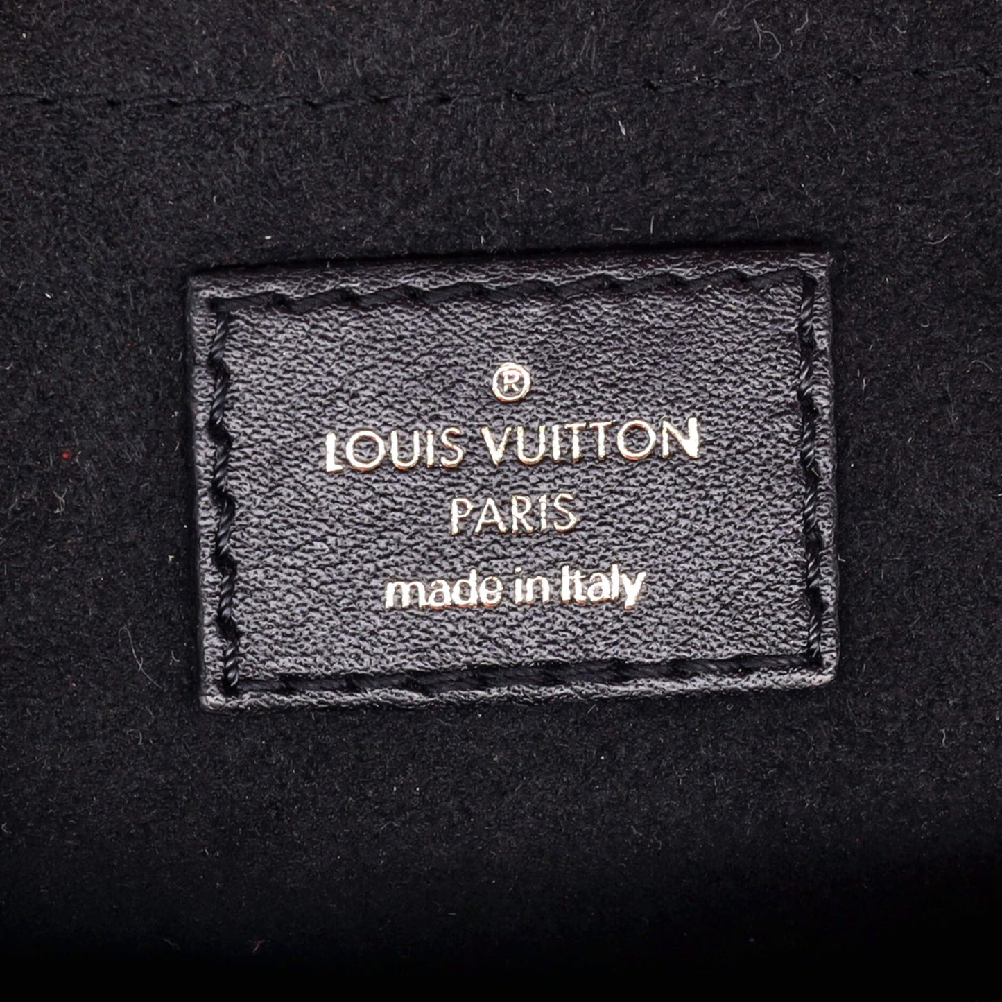 Louis Vuitton New Wave Chain Bag NM Quilted Leather PM