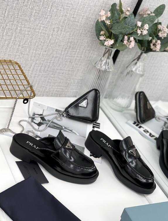 GlamyWomen Shoes - 676