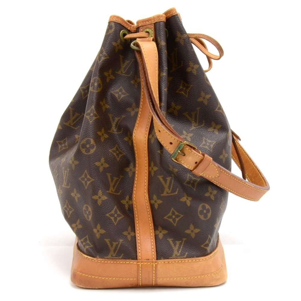 Louis Vuitto Noe Monogram Canvas Large Shoulder Bag