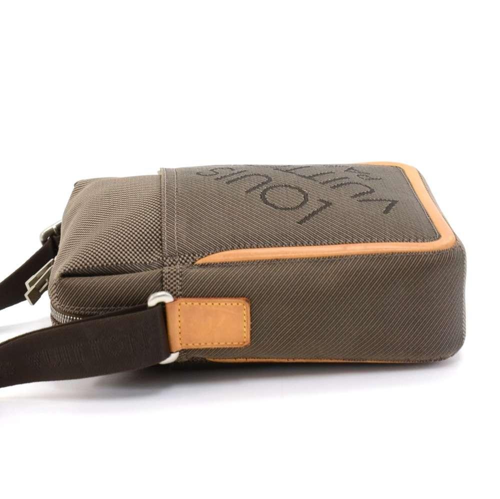 Louis Vuitto Citadin Damier Geant Canvas Messenger Bag