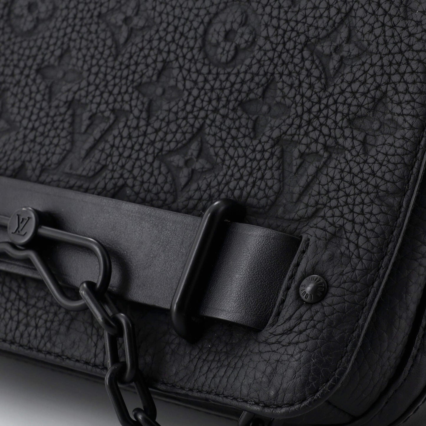 Louis Vuitton Steamer Messenger Bag Monogram Taurillon Leather