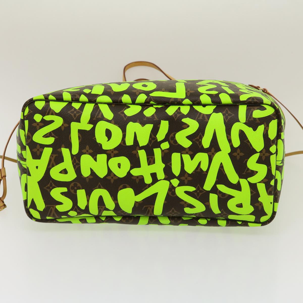 LOUIS VUITTON Monogram Graffiti Neverfull GM Tote Bag Vert M93703 LV 29943S