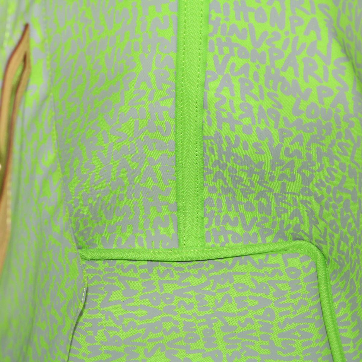 LOUIS VUITTON Monogram Graffiti Neverfull GM Tote Bag Vert M93703 LV 29943S