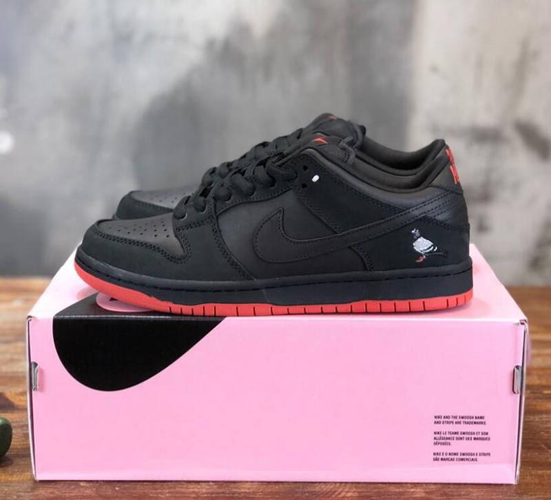 SAMC - NKE Shoes - 1702
