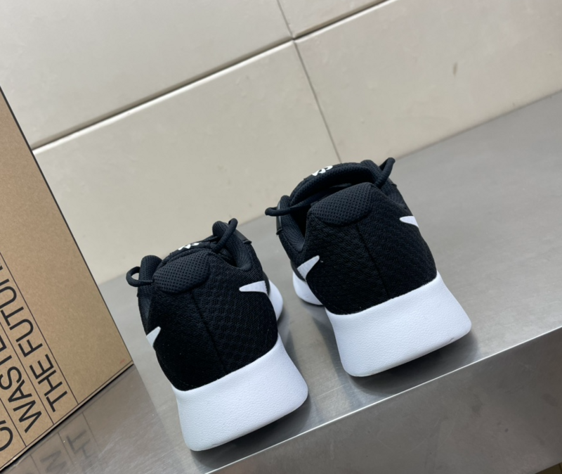SAMC - NKE Shoes - 058