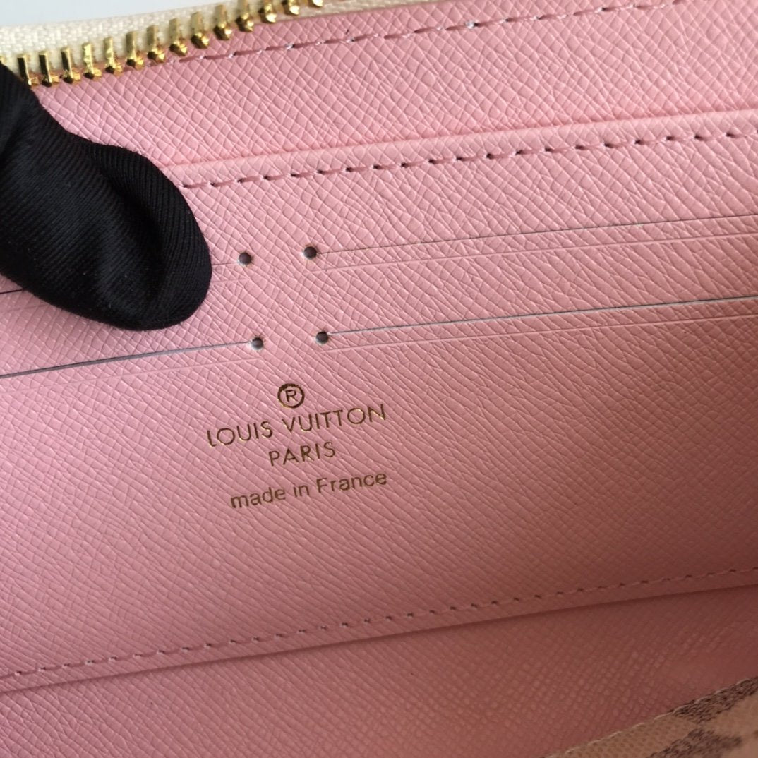 EN - New Arrival Wallet LUV 019