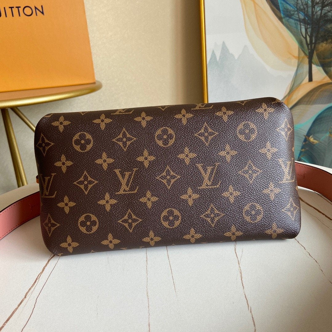 EN - New Arrival Bags LUV 160