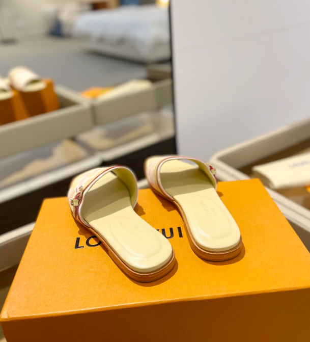 SAMC - LOV Women Shoes - 032