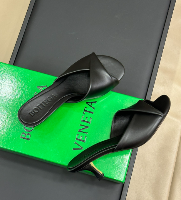SAMC - BO Women Shoes - 028