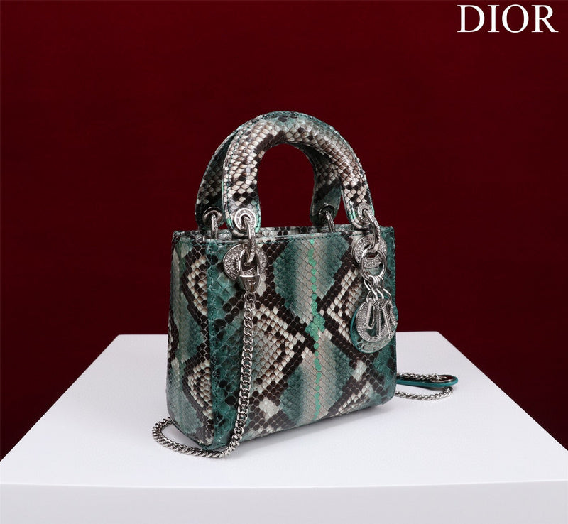 ELE - Dir Bags - 1685