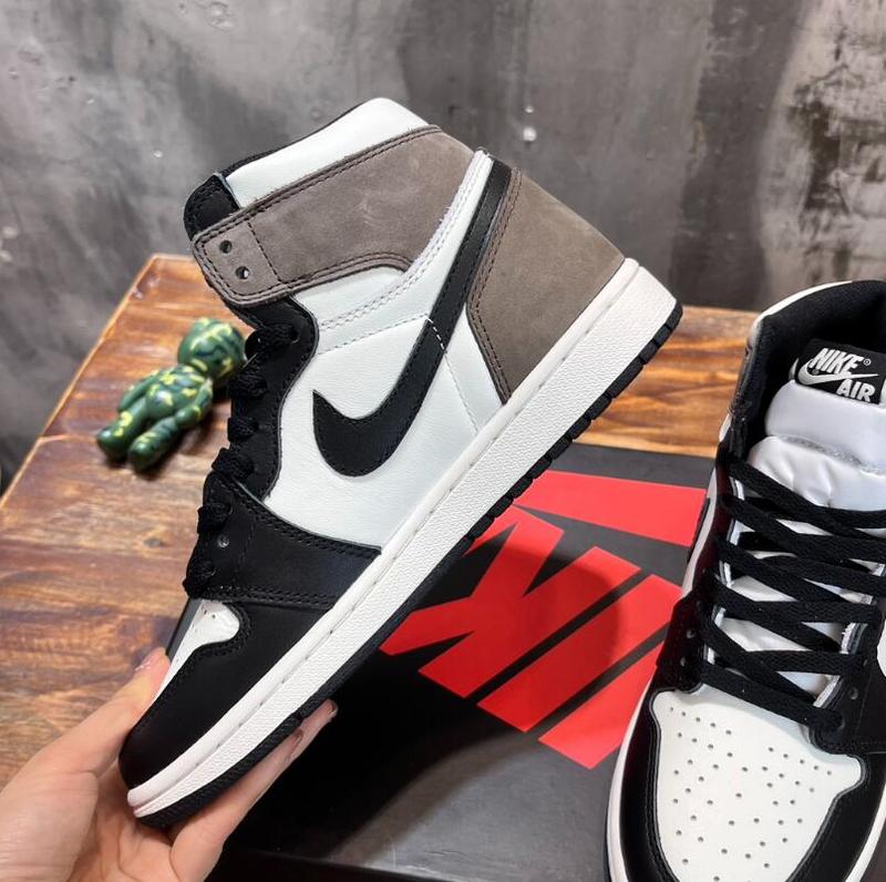 SAMC - NKE Shoes - 612