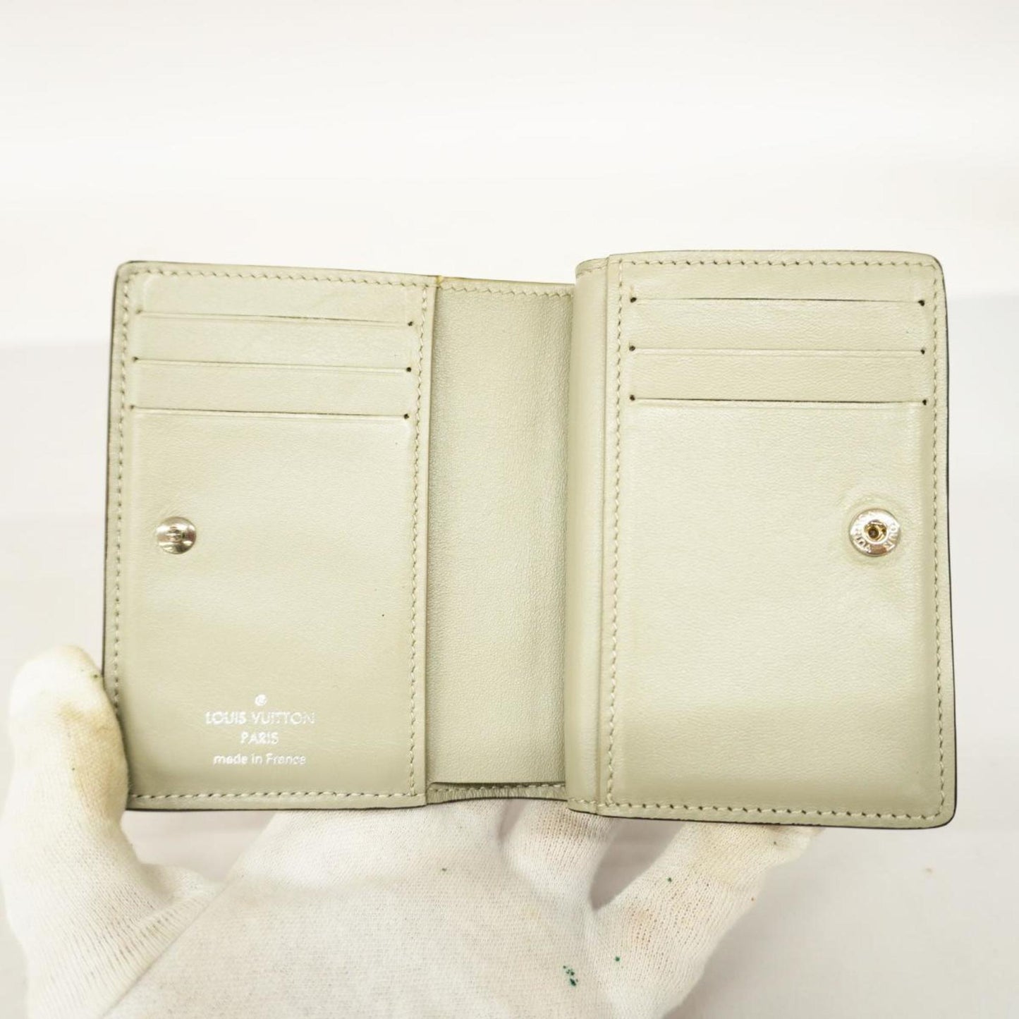 Louis Vuitton Cléa  Leather Wallet  ()