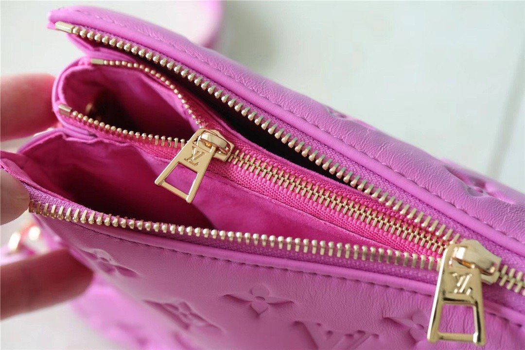 LV Coussin GLAMI Monogram Orchidee Purple For Women, WomenÃ¢â‚¬â„¢s Bags, Shoulder And Crossbody Bags 8.3in/21cm LV M59396