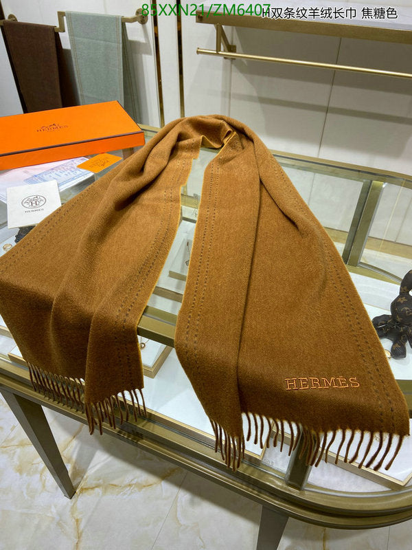 SAMC - HMS Scarves - 812