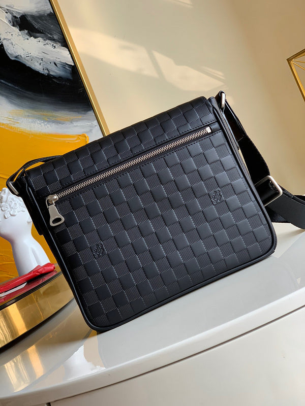 LOV2 Bags - Luxurious Bags  1225