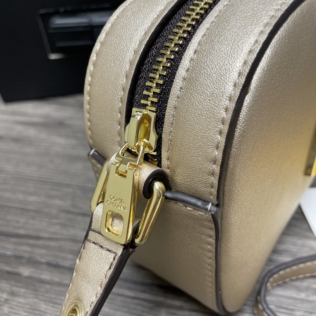 GLAMI Crossbody 3.5 Bag Gold For Women 7.5in/19cm GLAMI