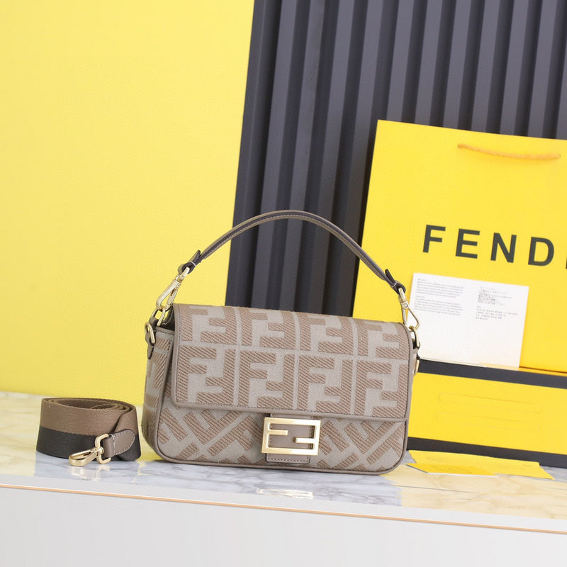 Fendi Luxury Fashion Bag