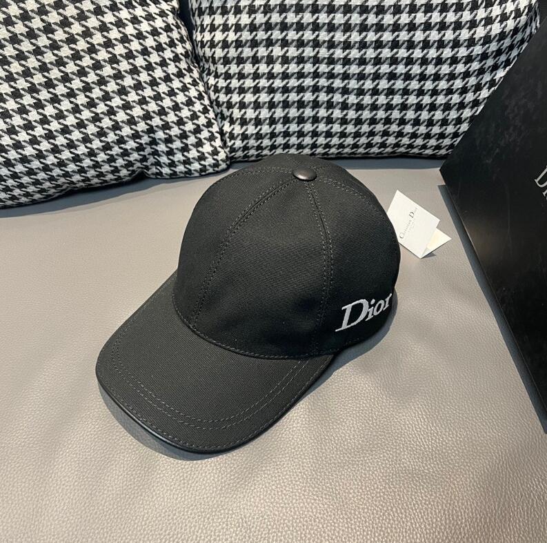 SAMC - Mix Hats - 016