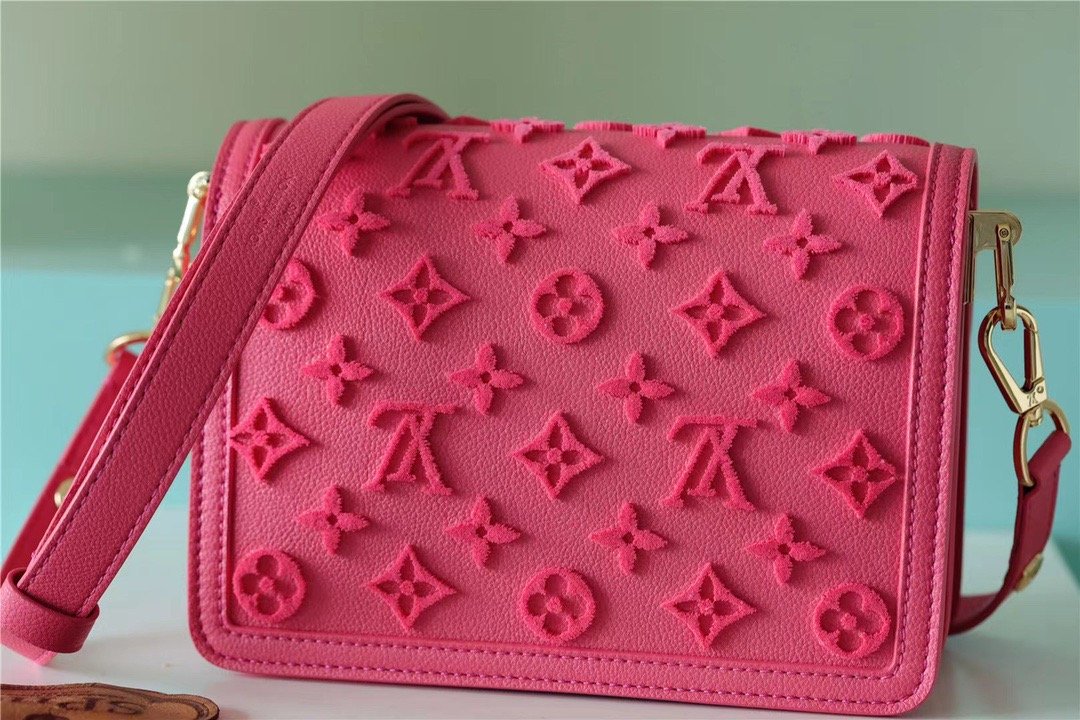 LV Mini Dauphine Monogram GlamIuo Pink For Women,  Shoulder And Crossbody Bags 7.9in/20cm LV M20747