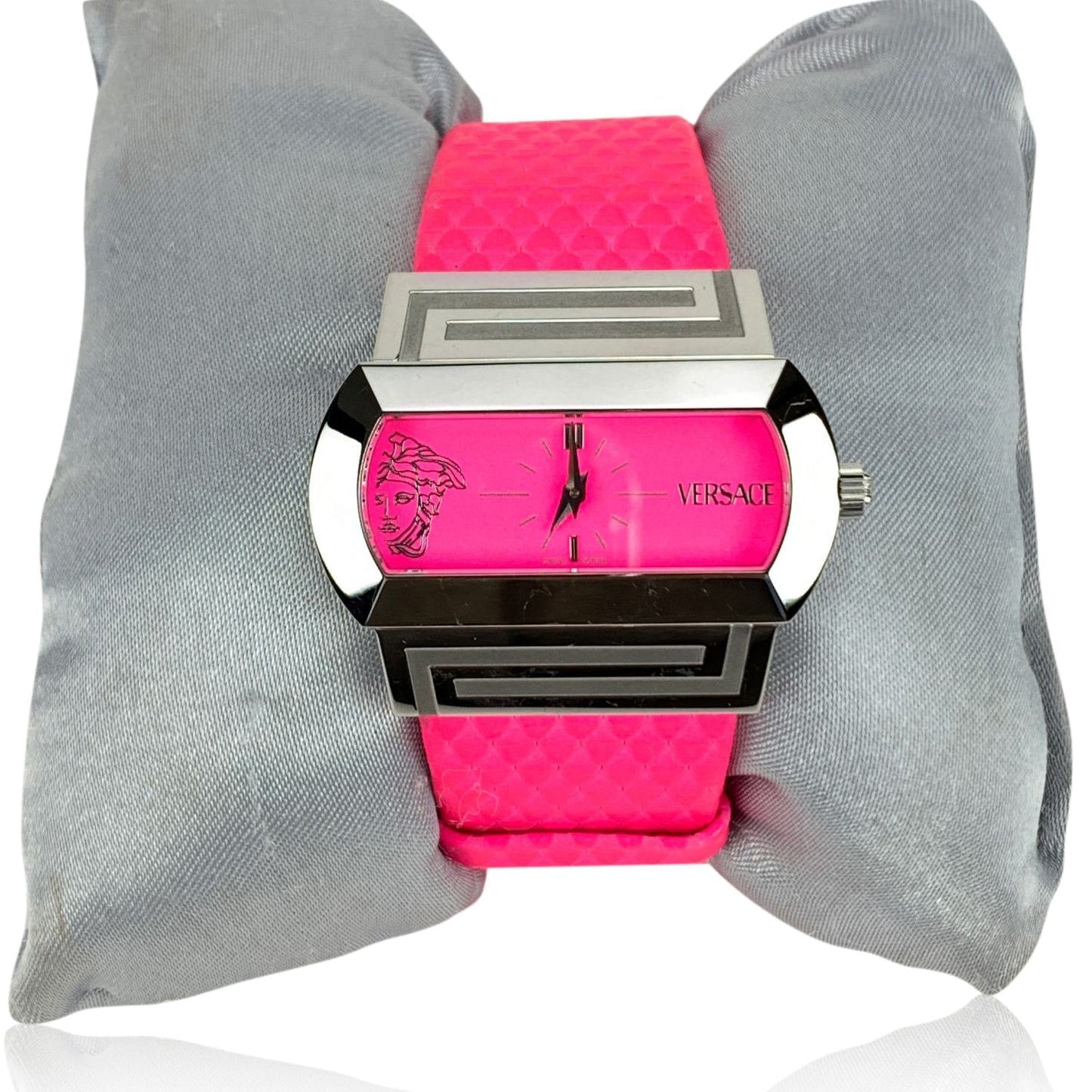 VERSACE Fluo Pink Fuchsia Psq 99 Ladies Hippodrome Wrist Watch