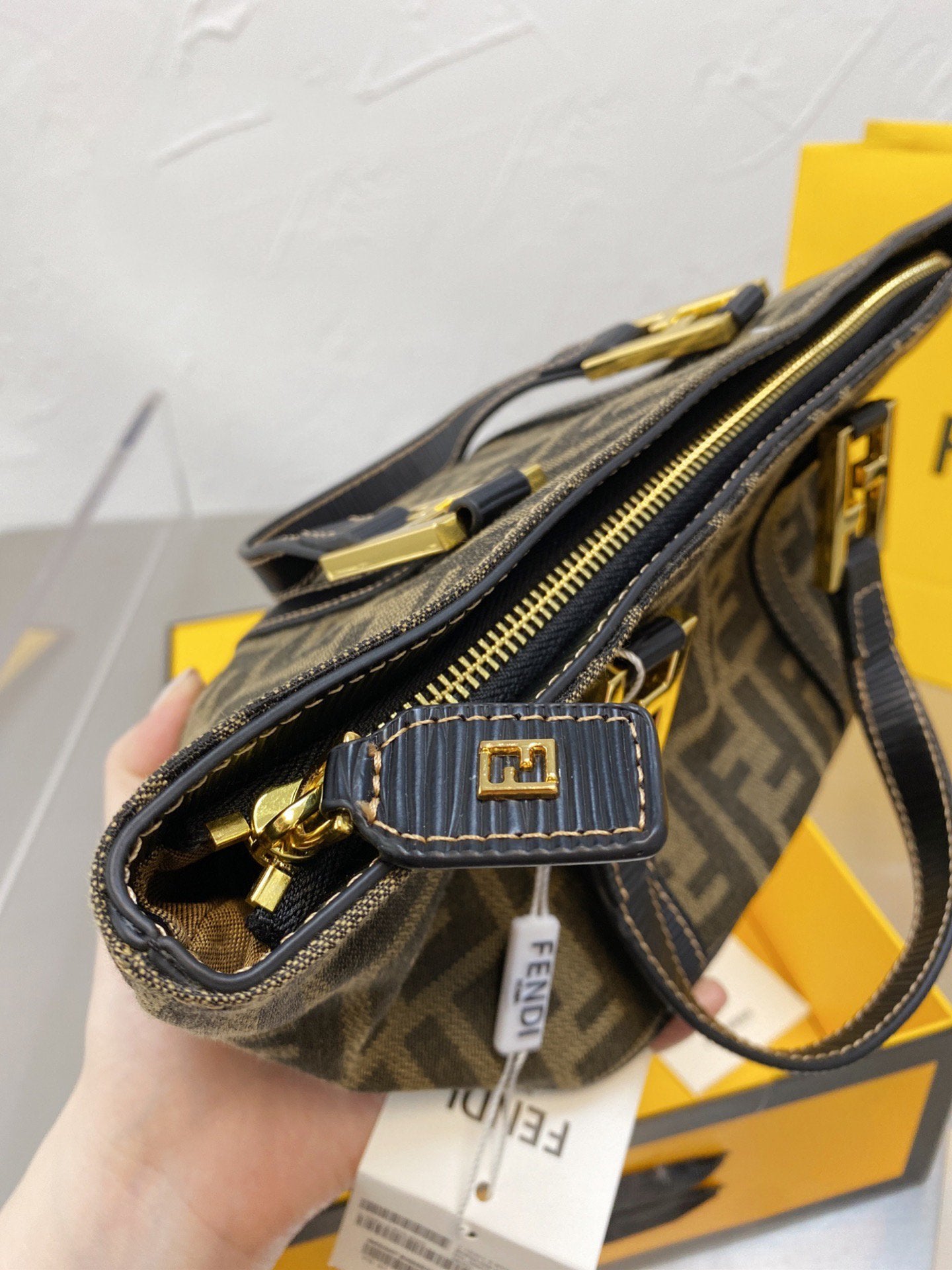 EN - NEW Arrival Bags FEI 105