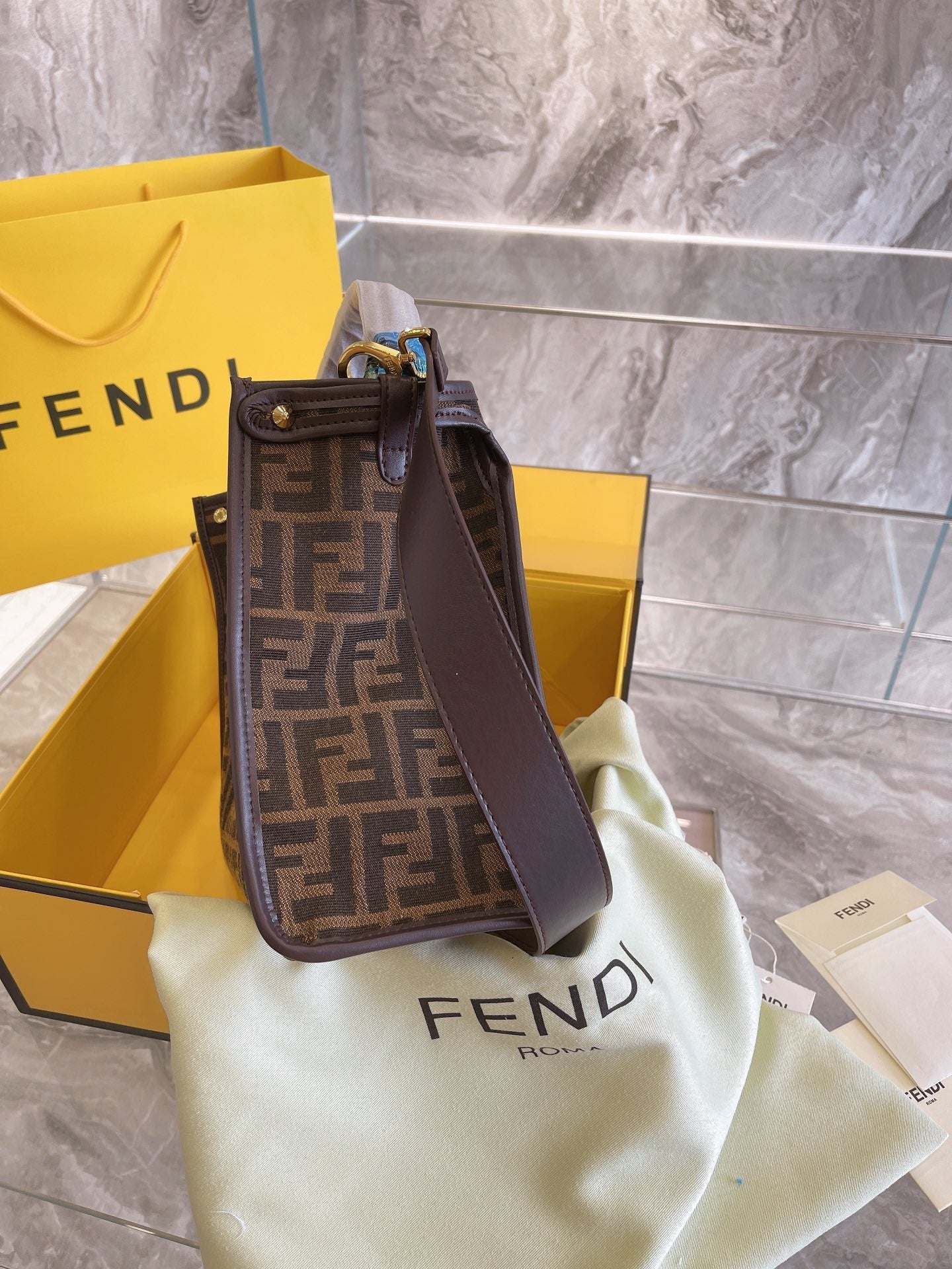 EN - New Arrival Bags FEI 221