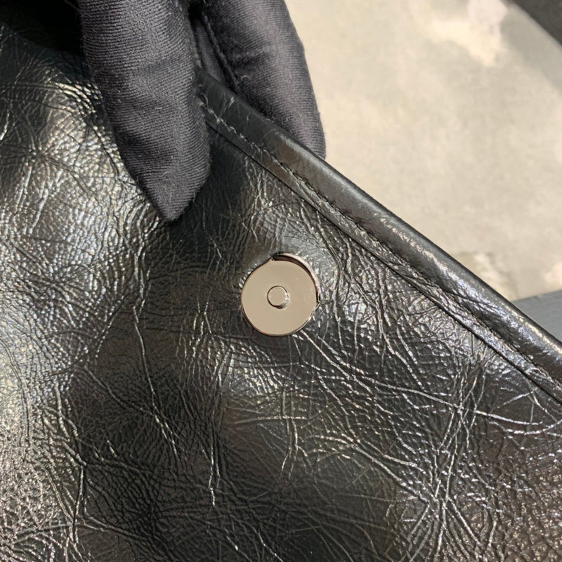 ELE - SLY Bags 406