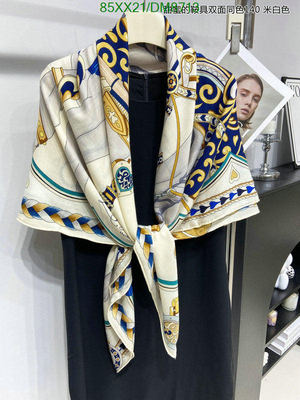 SAMC - HMS Scarves - 017