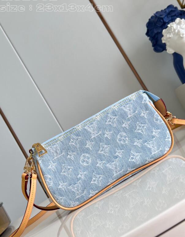SAMC - LOV Bags - 157