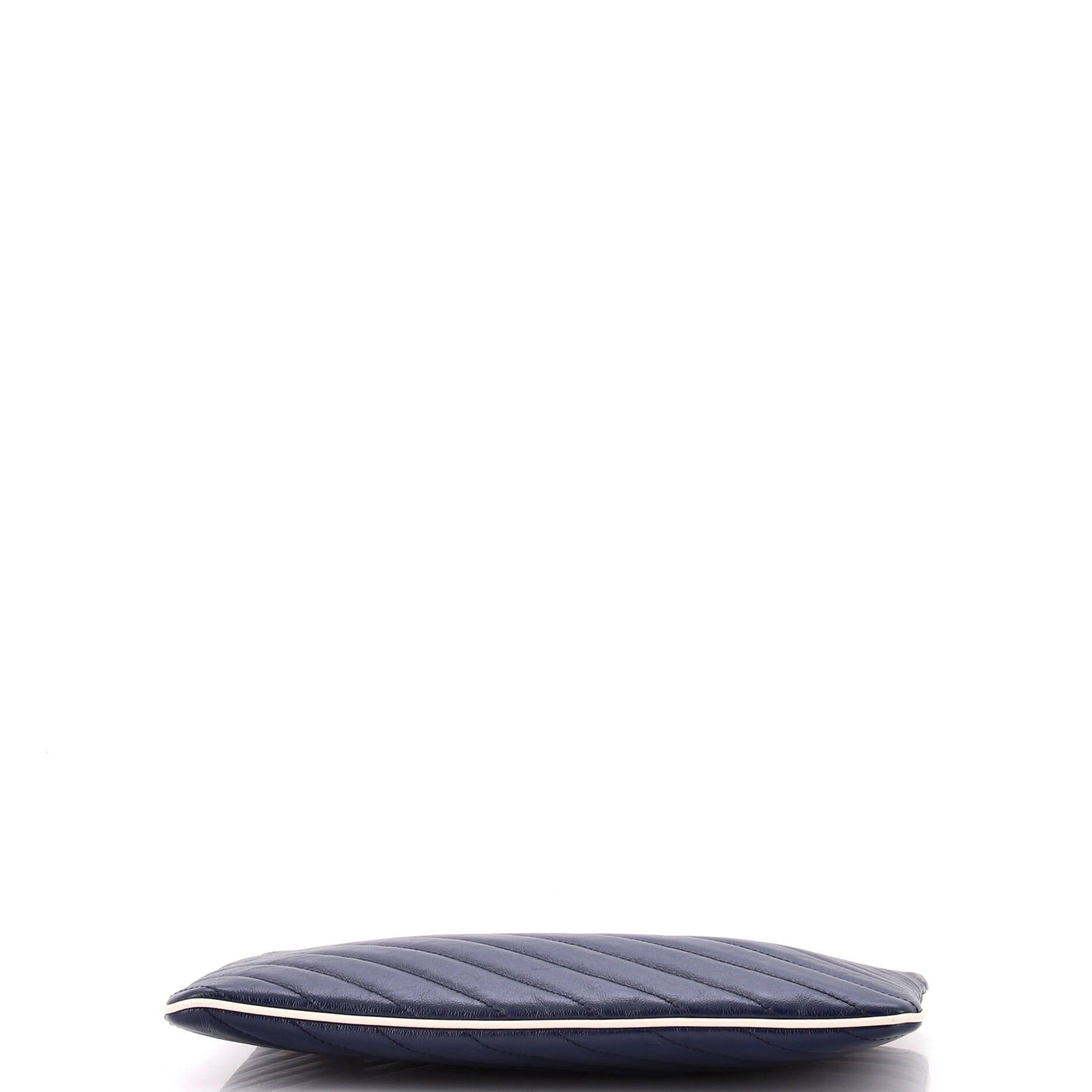 GG Marmont Pouch Diagonal Quilted Leather